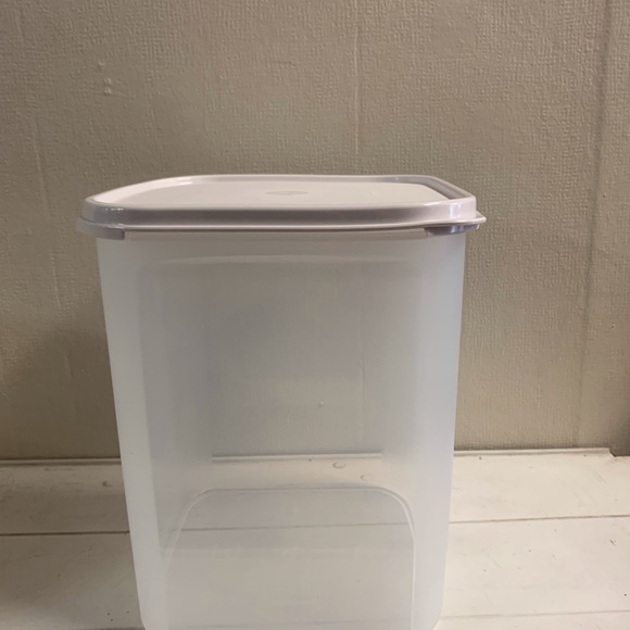 Tupperware Modular Mates® Square 4 - Picture 2 of 5